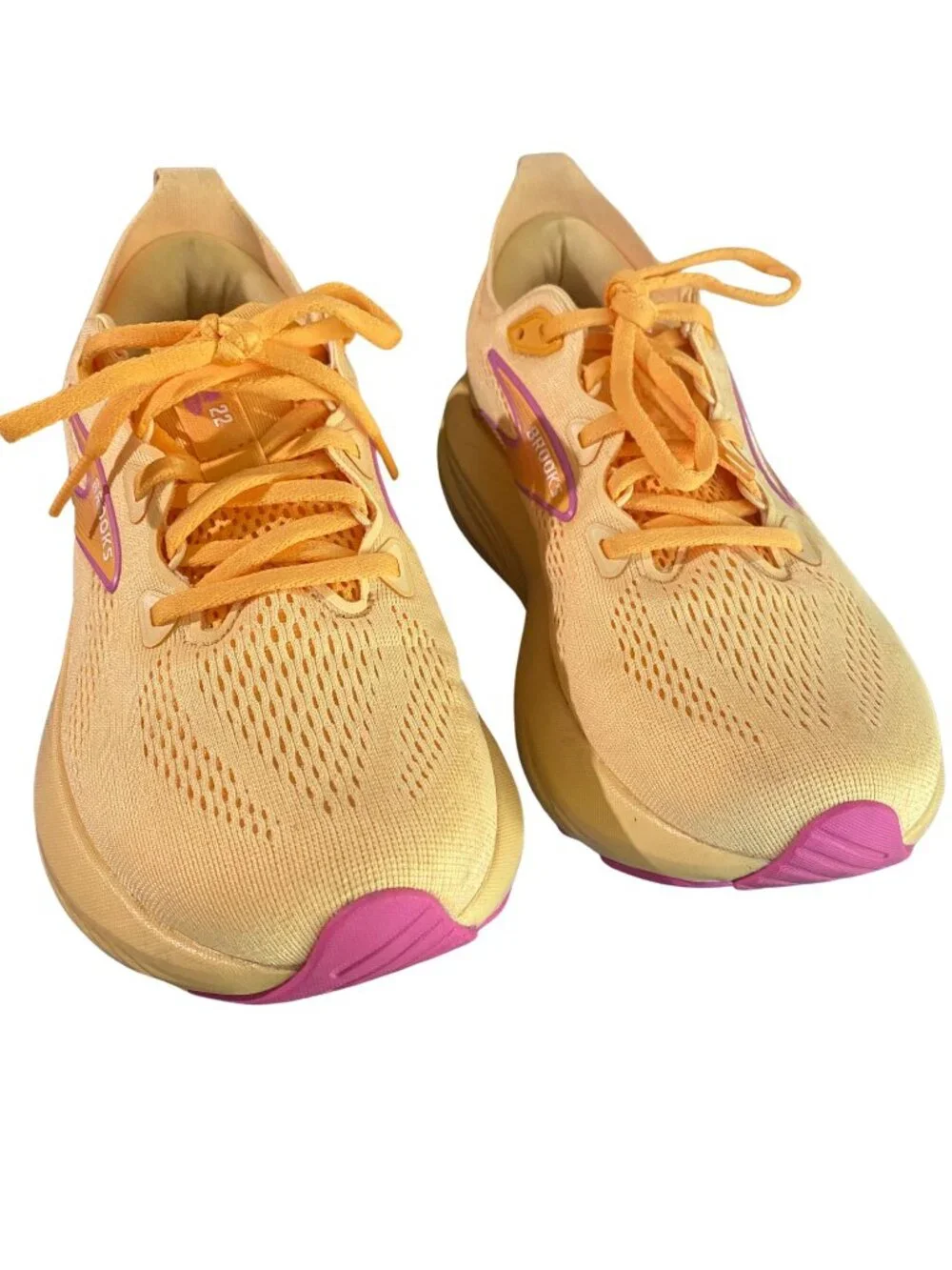 Brooks Glycerin 22 Women’s Running Shoes Size 8 Sherbert Apricot Pink